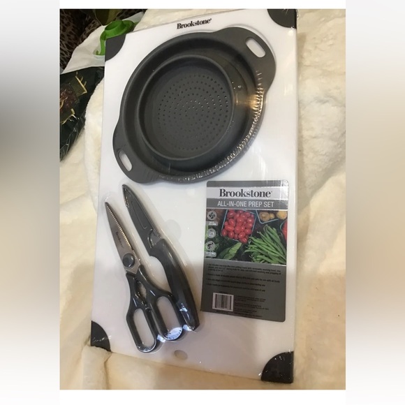 Brookstone All in one-4 Piece Food PREP Set  NEW! - Picture 8 of 9